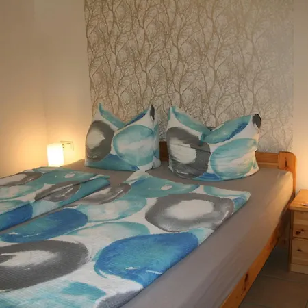 Am Ostseeradweg Rerik * Neu Gaarz