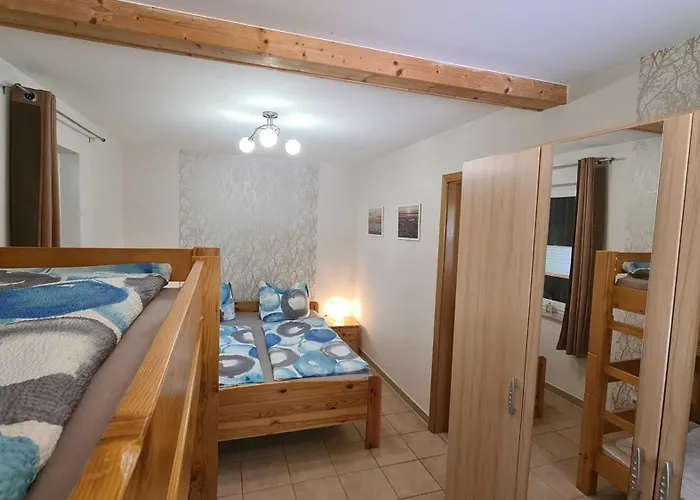 Am Ostseeradweg Rerik * Neu Gaarz